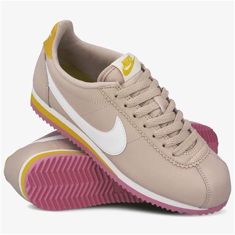 nike schuhe cortez damen|Nike Cortez shoes.